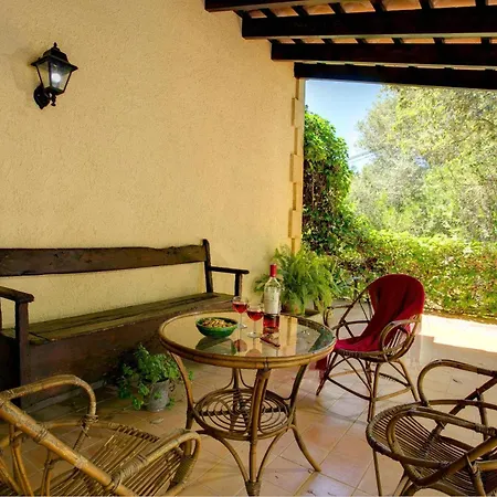 Bennassar By Vintage Travel Pollenca